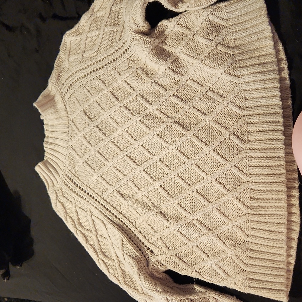 Turtle neck sweater